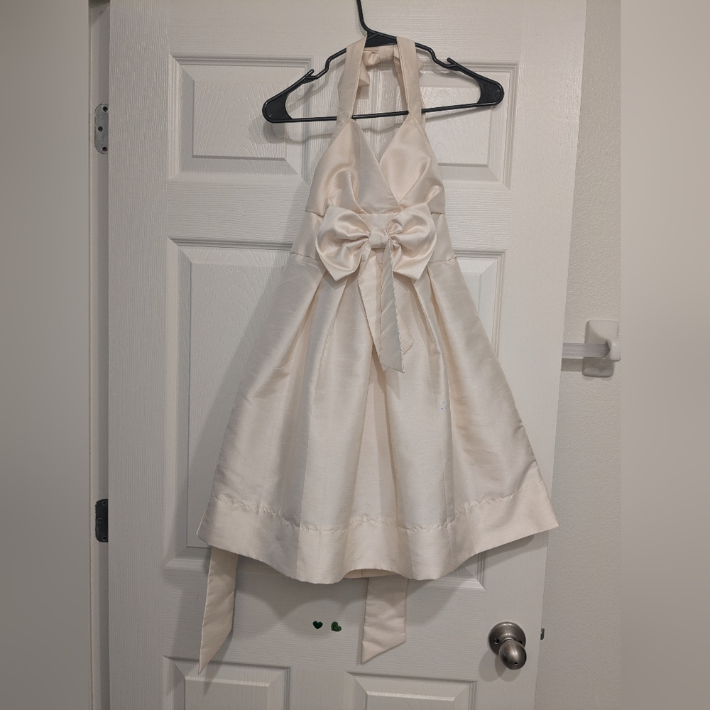 Charlotte Russe Halter Off White Top, Tutús (Tulle) Underskirt, Excellent Condit